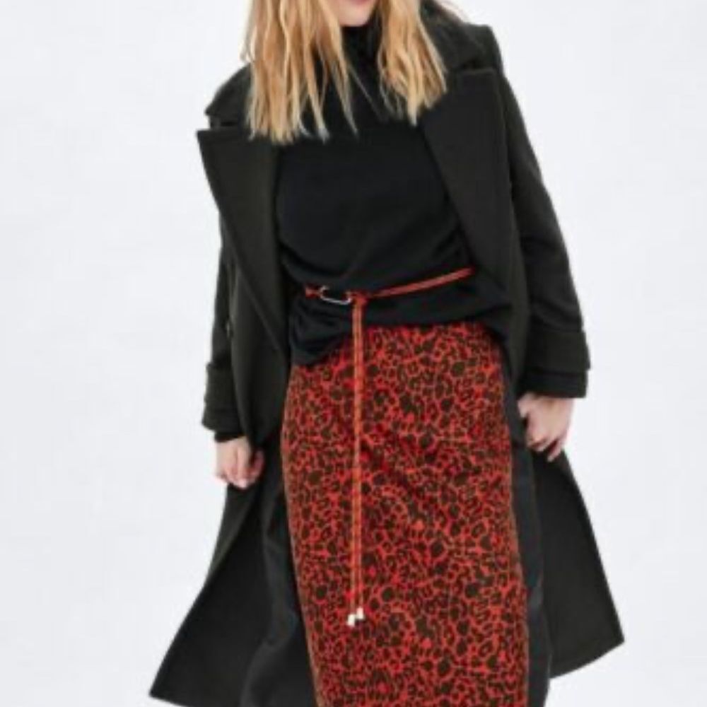 Zara‎ Trafaluc Orange/Black Leopard Print Pull On Pencil Midi Skirt Sz S